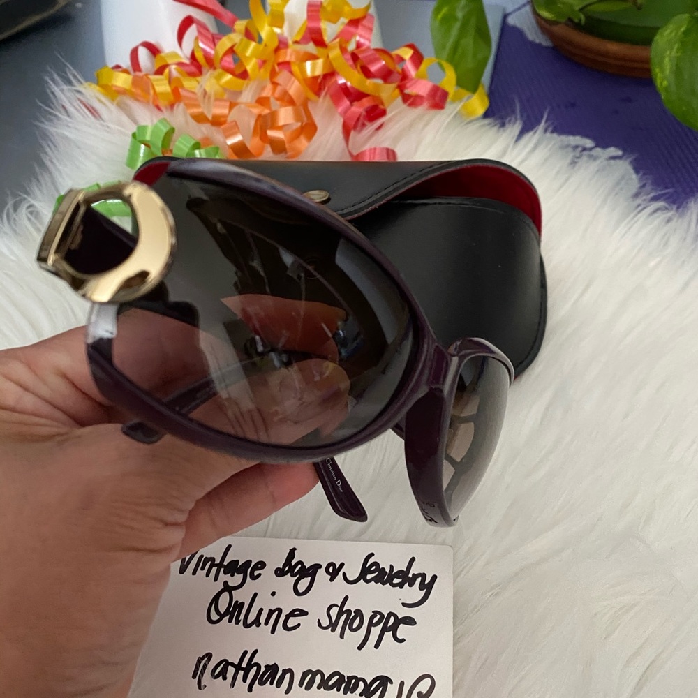 Sunglass - Picture 9 of 11